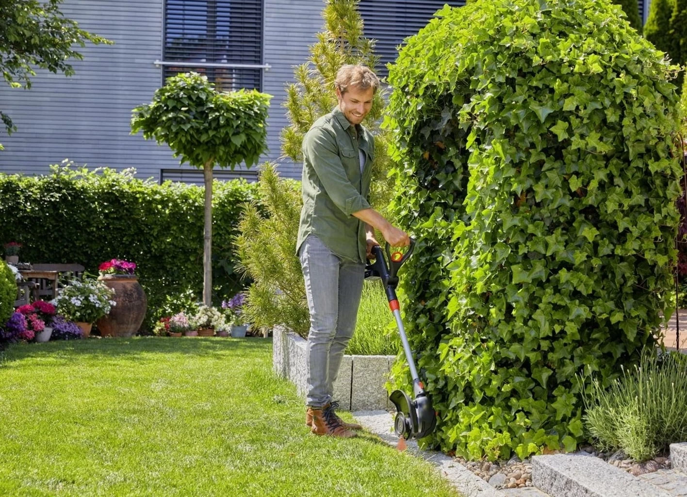 Gardena Akku-Trimmer ComfortCut 23/18V P4A Ready-To-Use Set – Bild 2