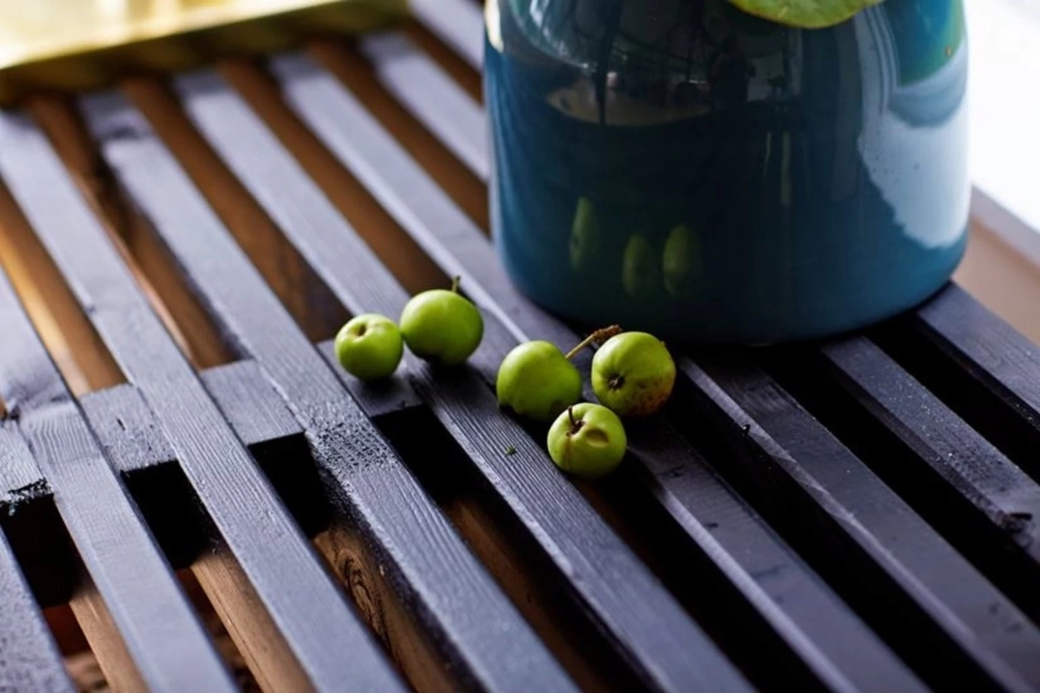 Plus Latten Grill-/Anrichtetisch Mit Rädern, Schwarz